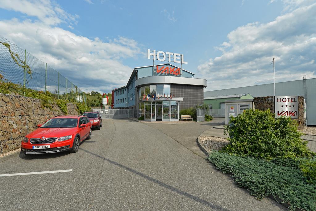 Hotel Vaka Бърно Екстериор снимка